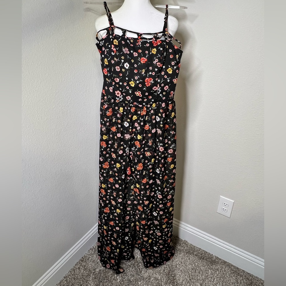 No Boundaries Juniors' lattice detail walk through dress XXL